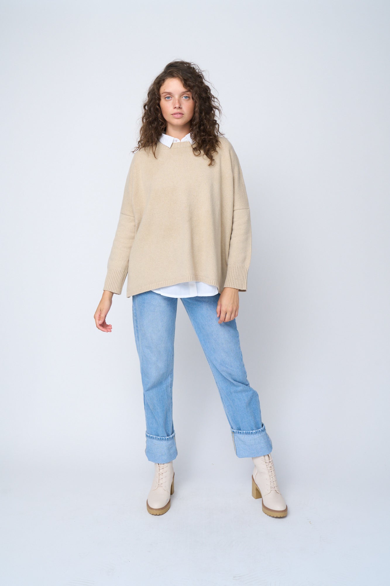 Nantucket Boxy Recycled Cashmere Sweater - Oatmeal 8 - Full - Front - Studio