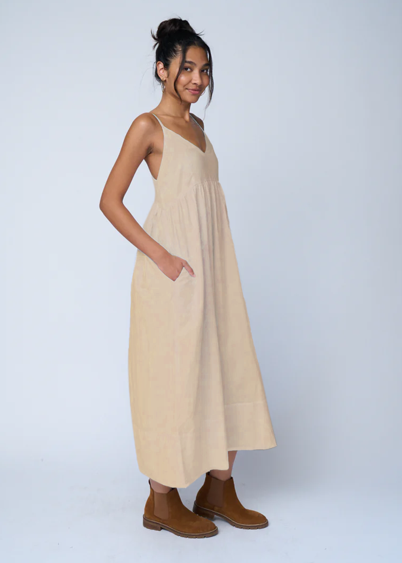 Hamptons Linen Dress - Flax 1X/2X / Flax Hamptons Linen Dress - Flax 1X/2X / Flax