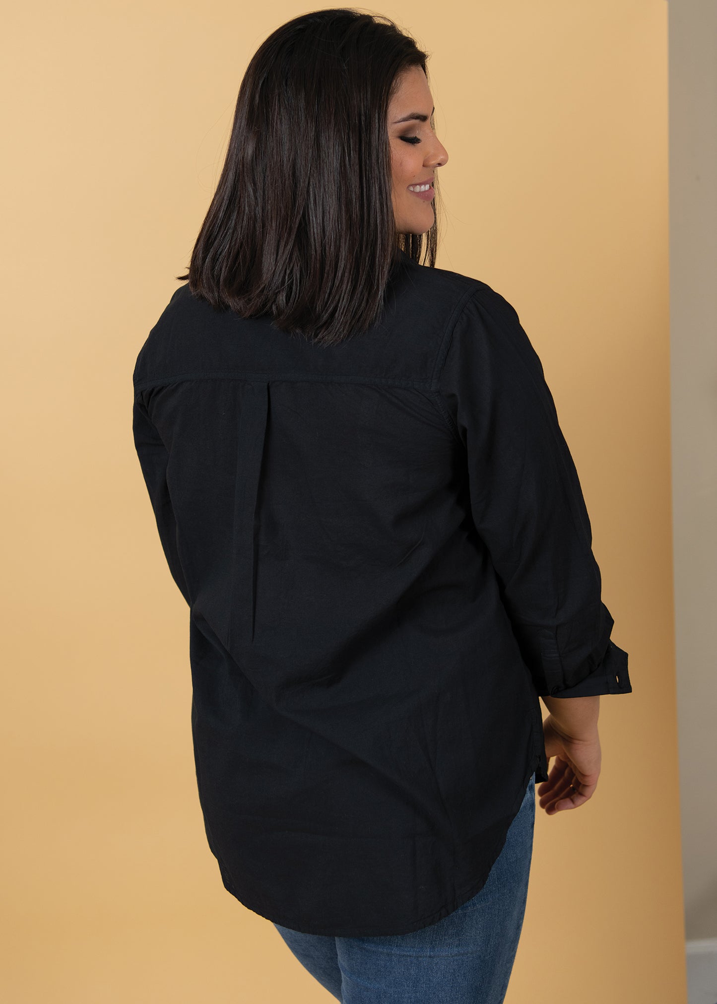 Good Boyfriend Shirt - Black Back