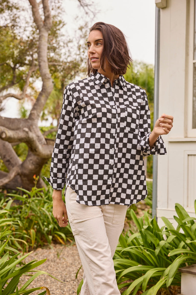 Good Boyfriend Shirt - Checkerboard Black