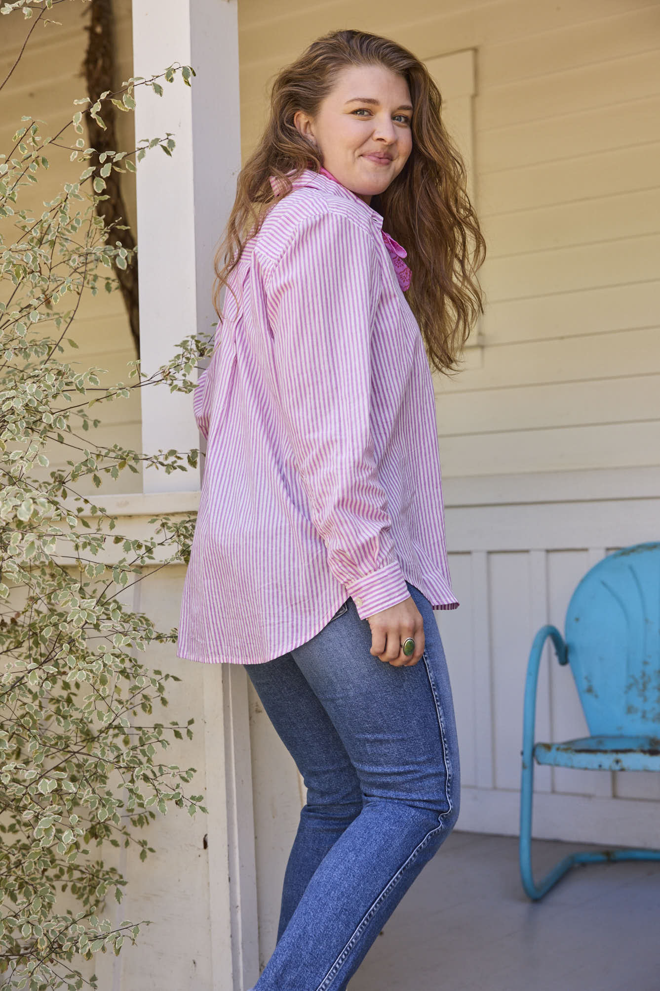 Good Boyfriend Shirt - Menswear Stripe Dahlia 1 - Side - Lifestyle