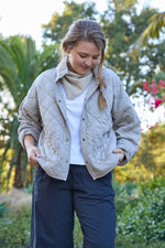 Countryside Quilted Jacket - Pebble