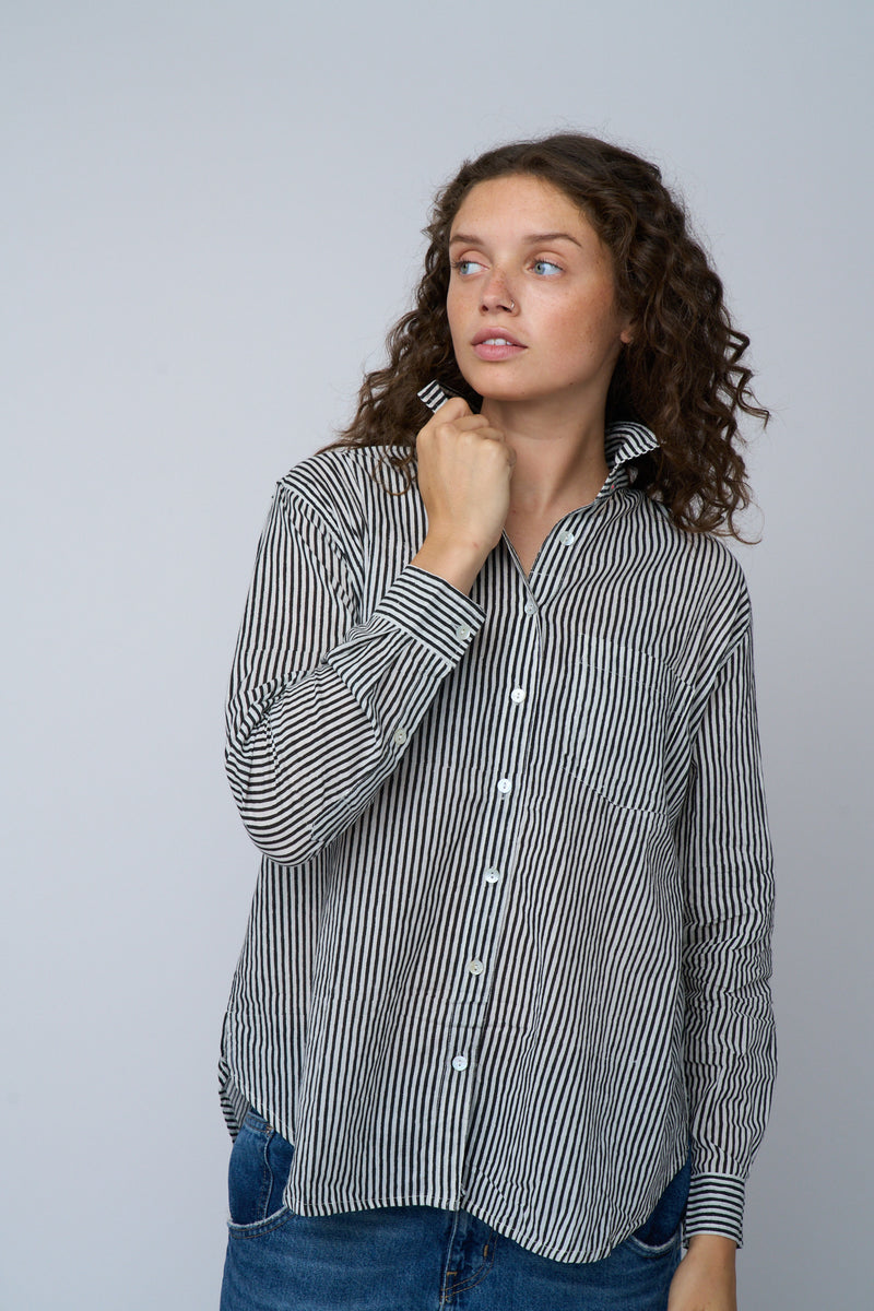 Good Boyfriend Shirt - Menswear Stripe Black