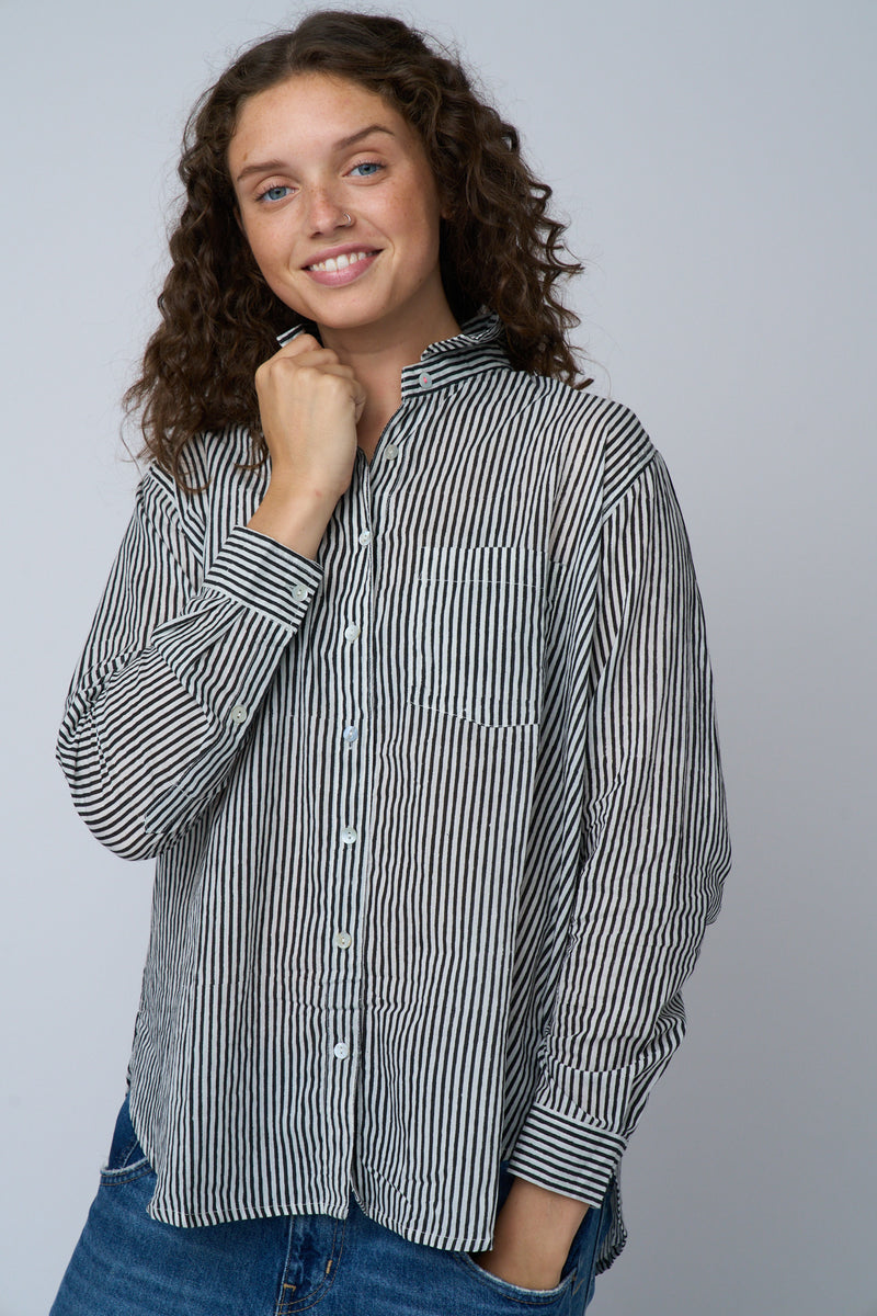 Good Boyfriend Shirt - Menswear Stripe Black