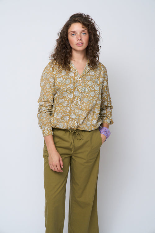 Good Boyfriend Shirt - Floral Escape Baked Clay & Olive Oil