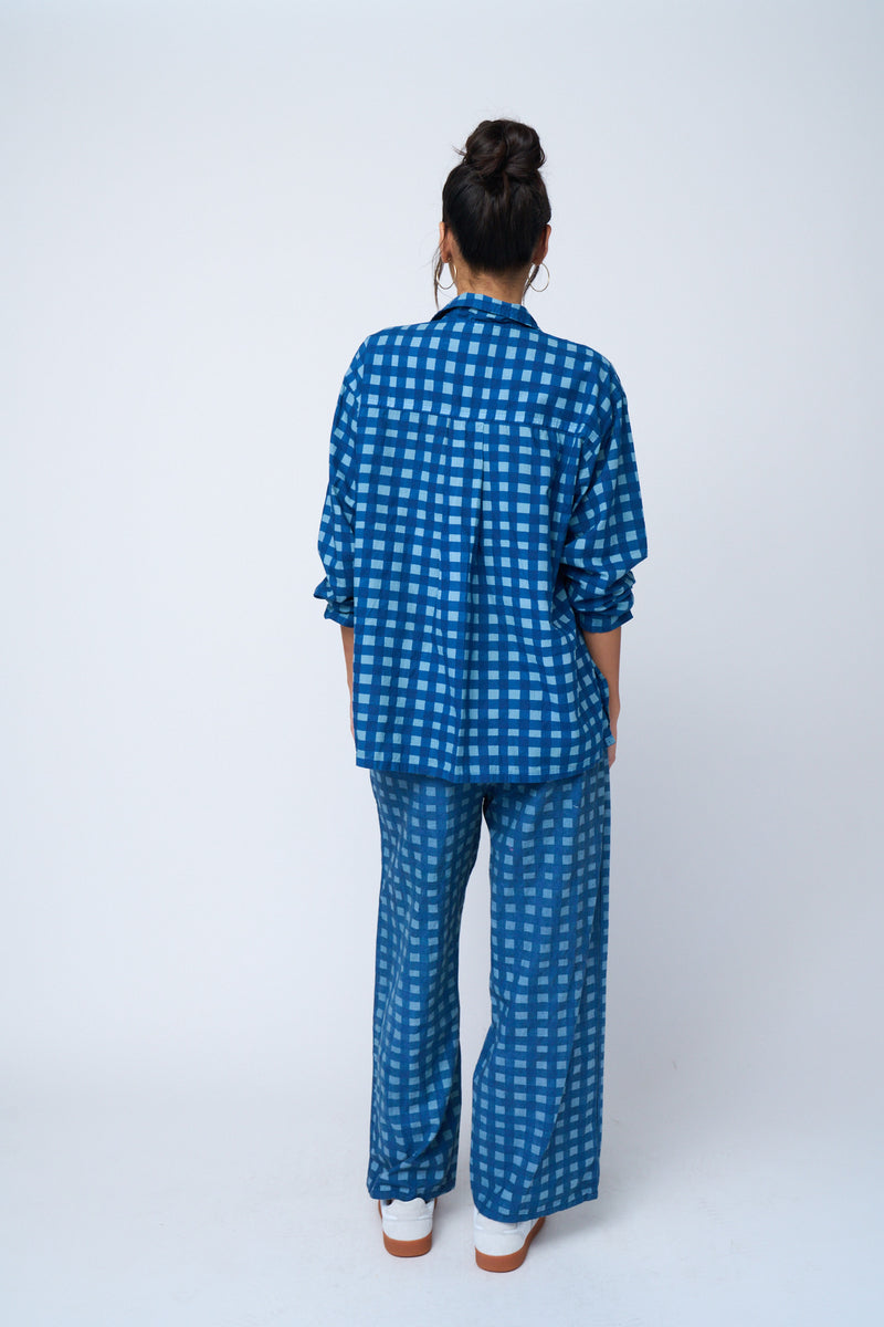 Relaxed Boyfriend Shirt - Gingham Picnic Overdye Cornflower Blue