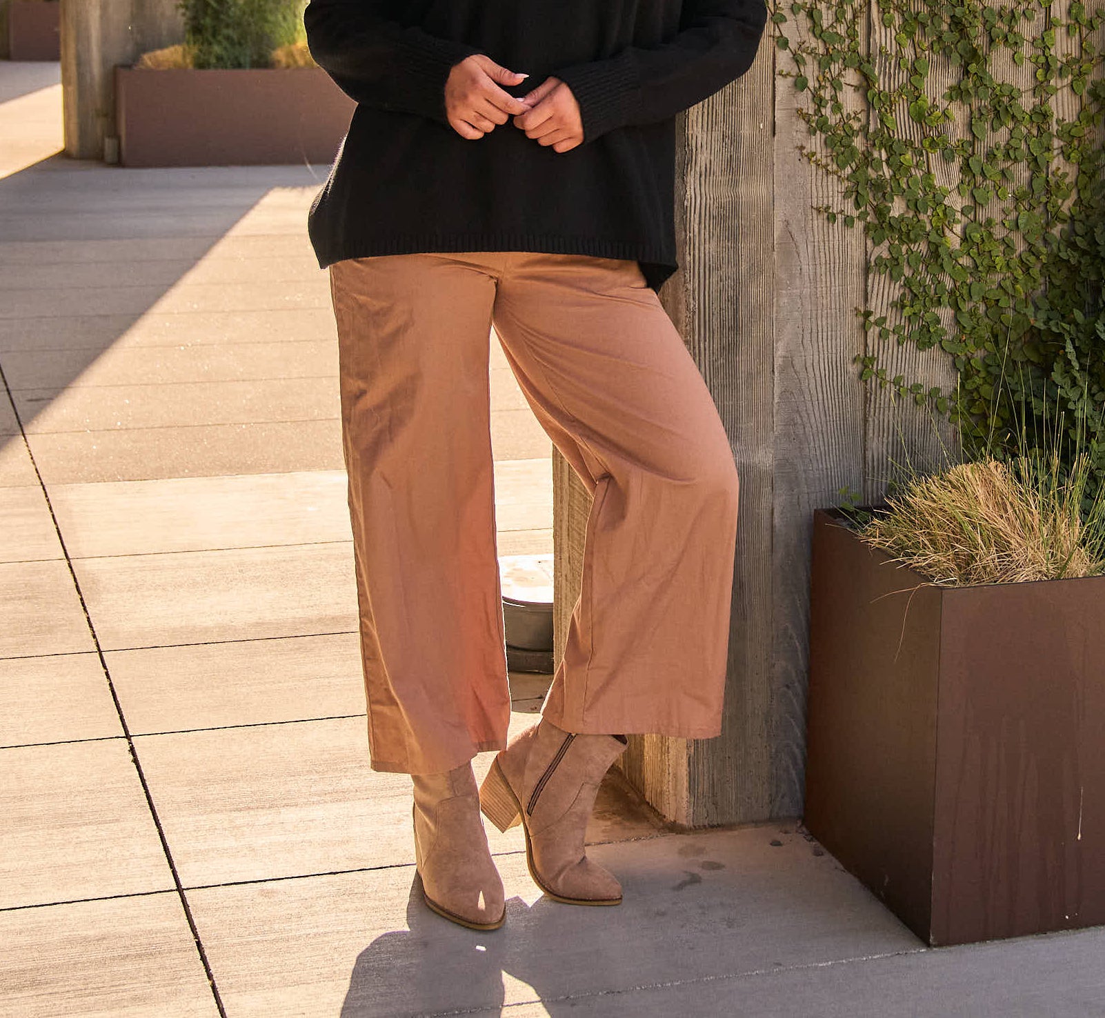 Shore Pant - Mocha Twill 1 - Front