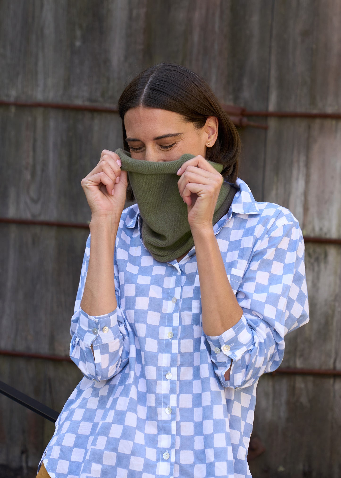 Bedford Infinity Recycled Cashmere Scarf Olive