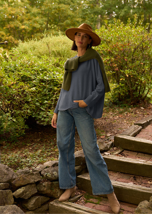 Nantucket Boxy Recycled Cashmere Sweater - Charcoal