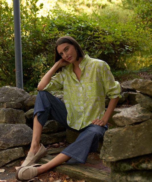 Good Girlfriend Shirt with Ruffle Trim Floral Escape Citron/Olive