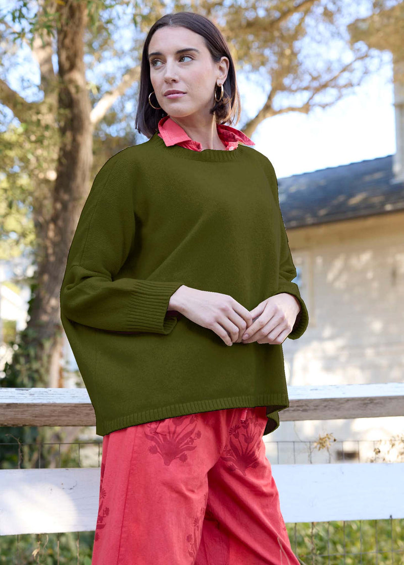 Nantucket Boxy Recycled Cashmere Sweater - Olive