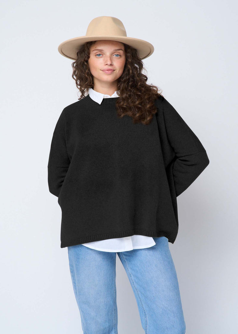 Nantucket Boxy Recycled Cashmere Sweater - Black