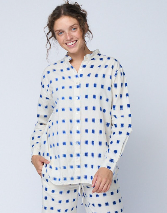 Good Boyfriend Shirt with Mandarin Collar - Ikat Squares Natural Cobalt