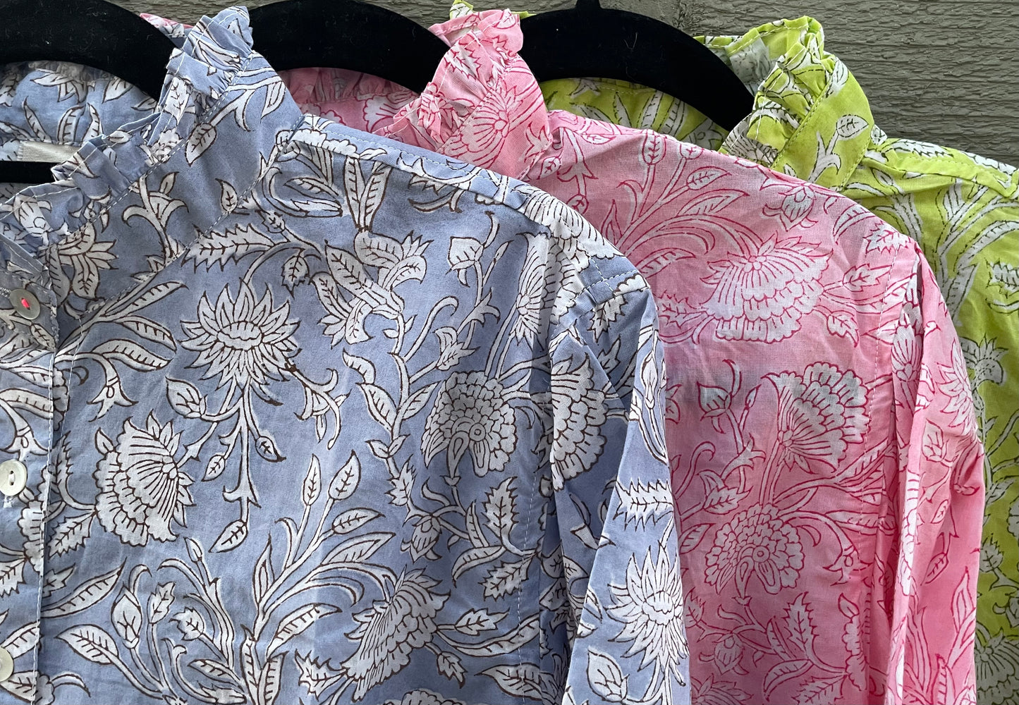 Good Girlfriend Shirt with Ruffle Trim Floral Escape Tickled Pink/Rose