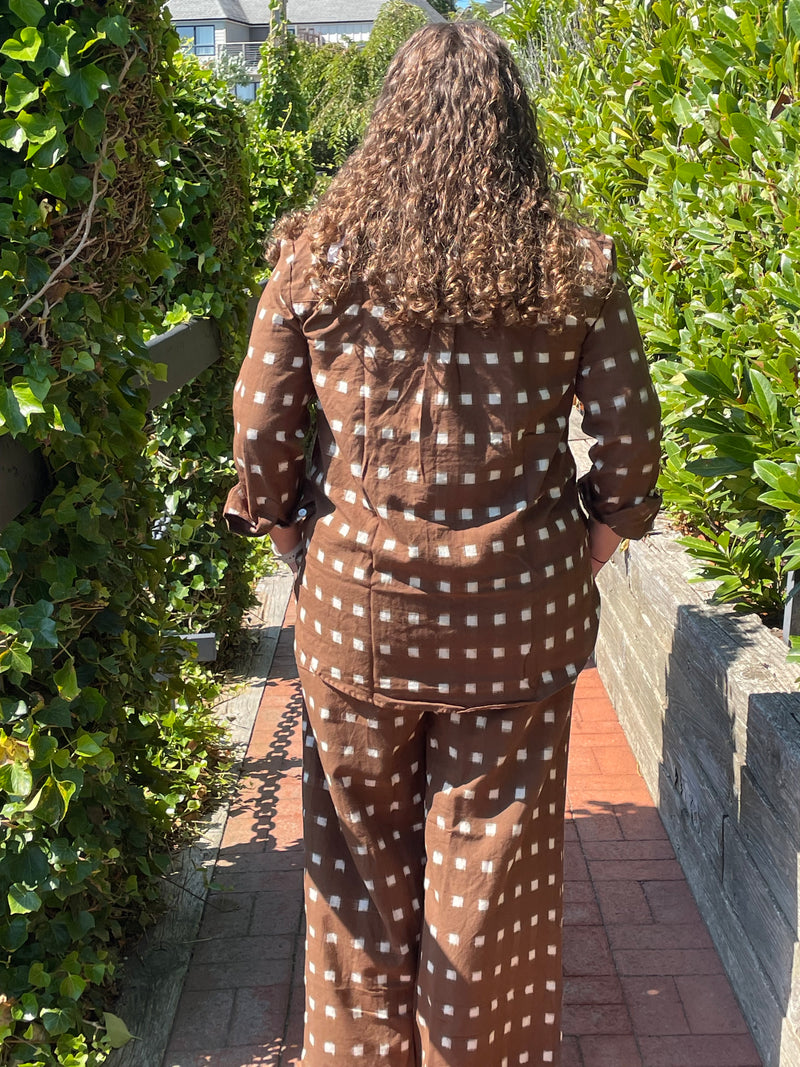 Good Boyfriend Shirt with Mandarin Collar - Ikat Squares