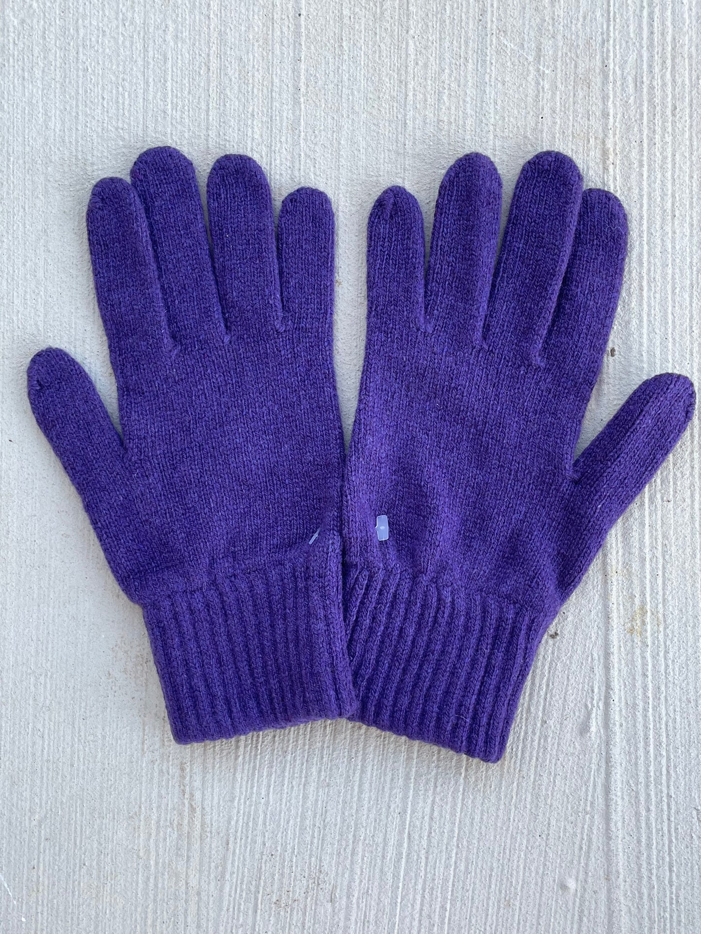 Bedford Recycled Cashmere Gloves Violet