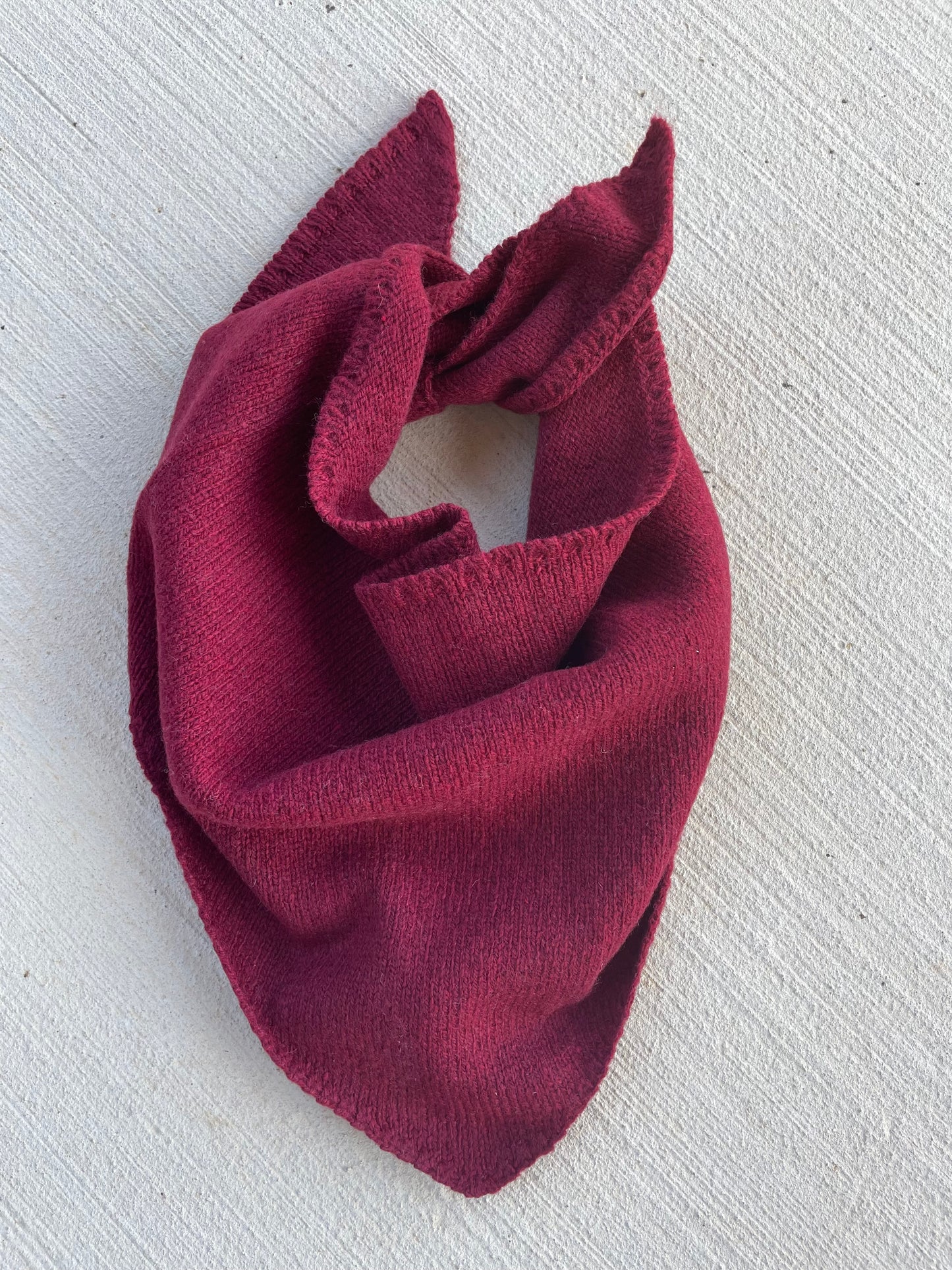 Newport Triangle Recycled Cashmere Scarf - Bordeaux