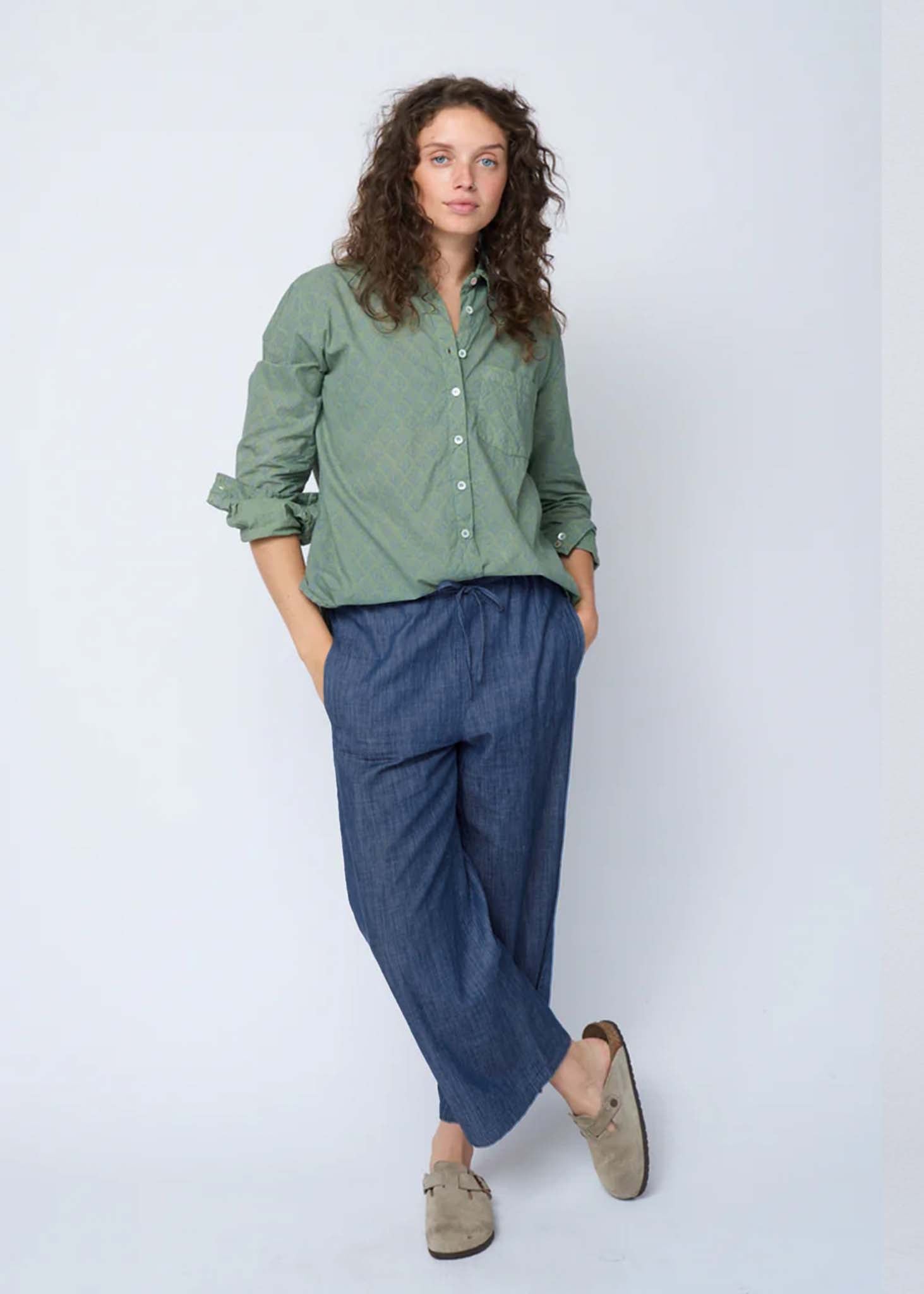 Shore Pant - Chambray Dark Denim Wash 3 - Front