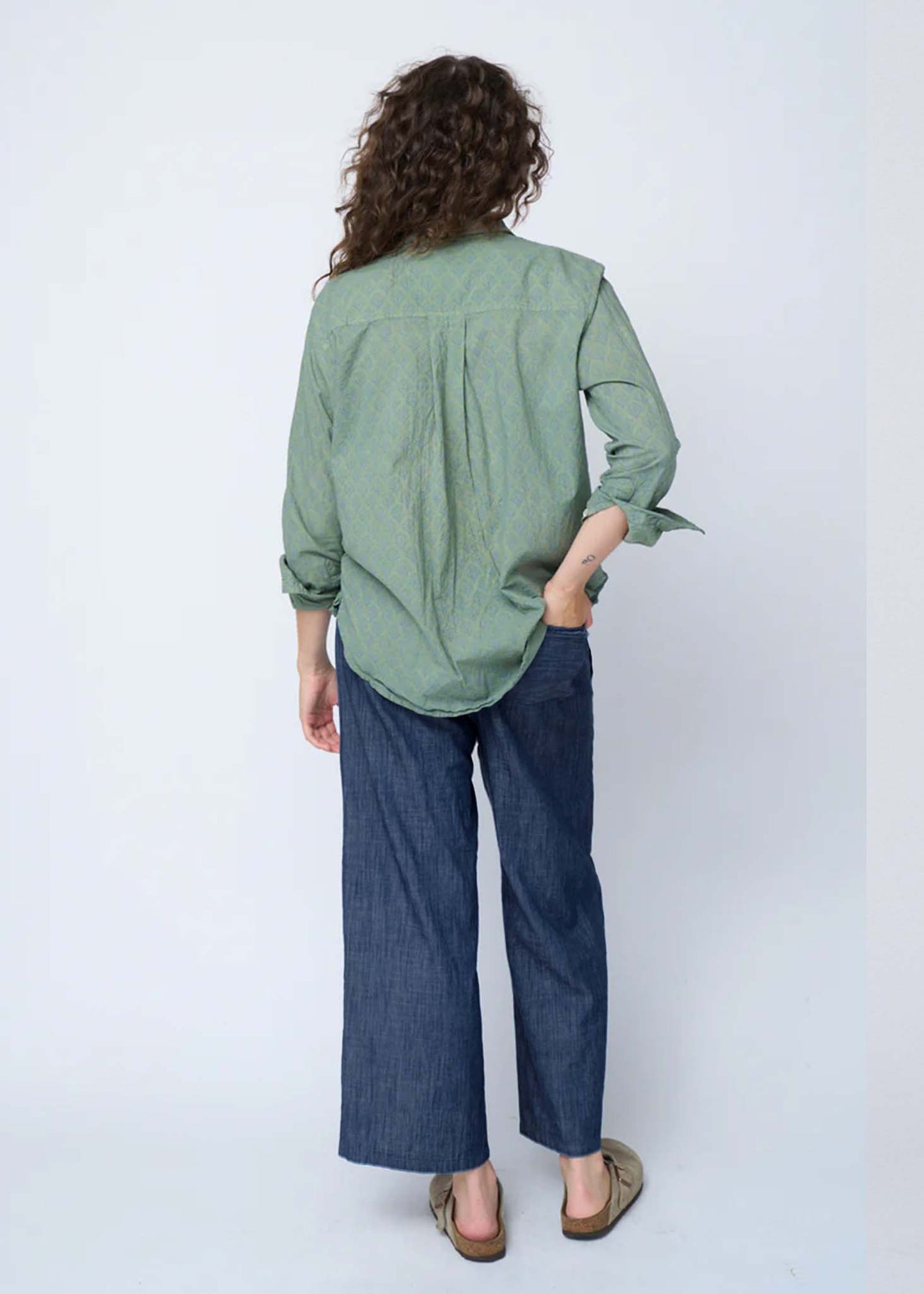 Shore Pant - Chambray Dark Denim Wash 2 - Back