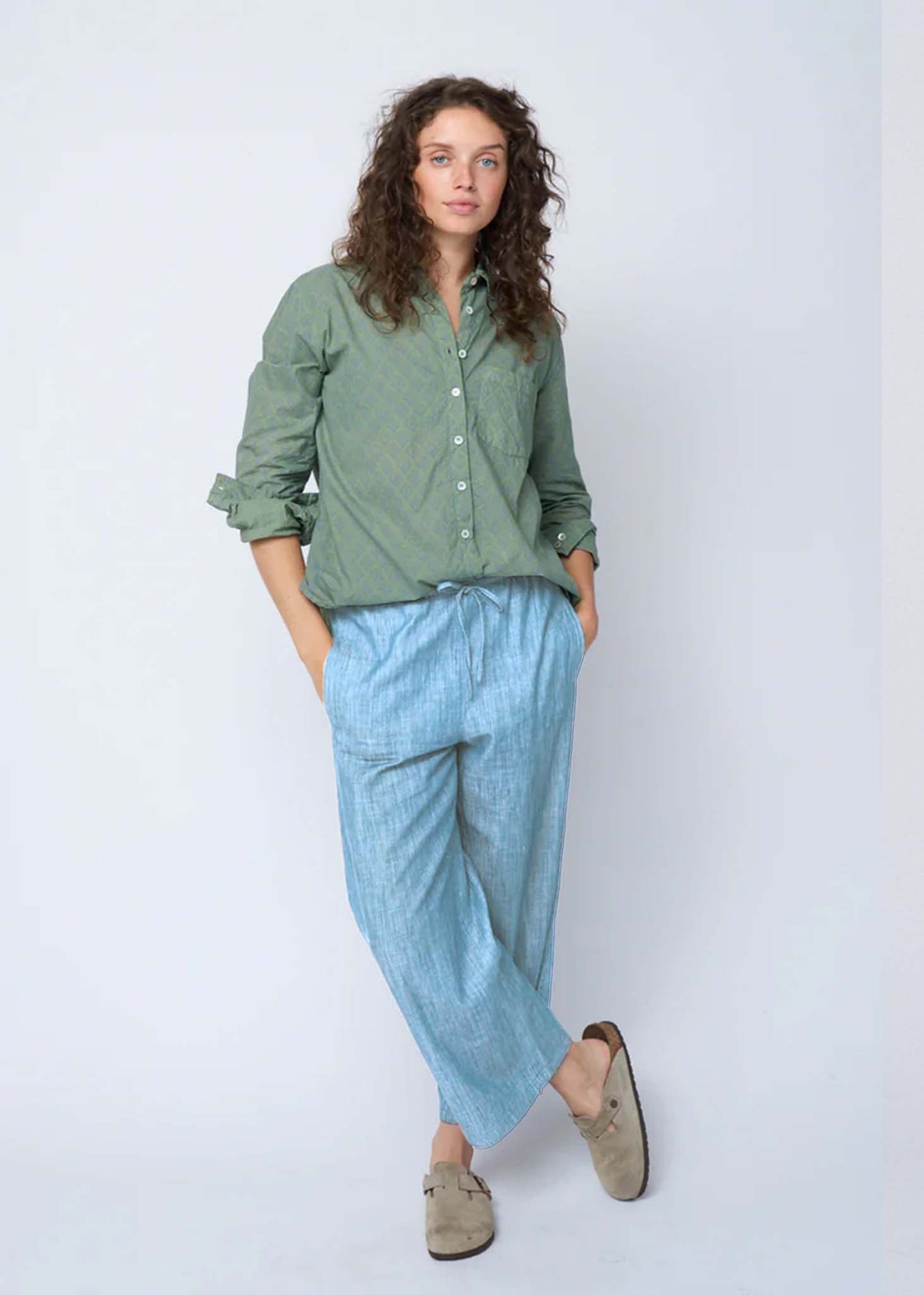 Shore Pant - Chambray Light Wash 1 - Front