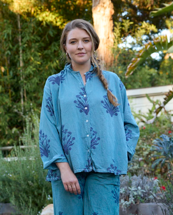 Relaxed Boyfriend Shirt - Cameo Floral Overdye Cornflower Blue