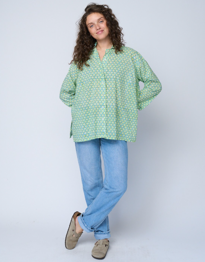 Relaxed Boyfriend Shirt - Pinwheel Daisy