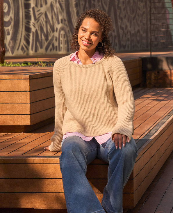 Montauk Shaker Recycled Cashmere Sweater - Oatmeal 4 - w/ Pants
