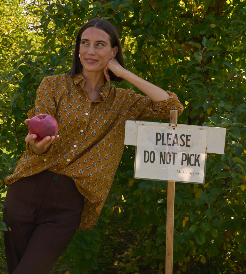 Good Boyfriend Shirt - Rockport Floral Fawn