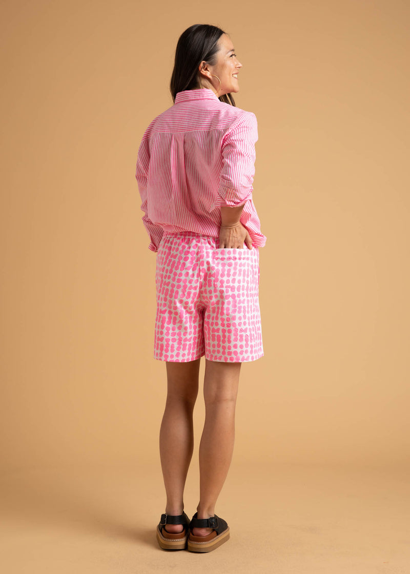 Shore Shorts - Messy Dots - Neon Pink